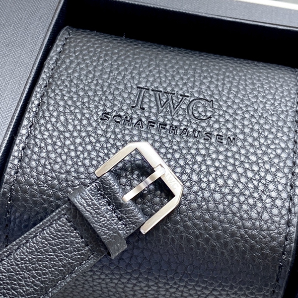 アイ・ダブリュー・シー角部分ディテール